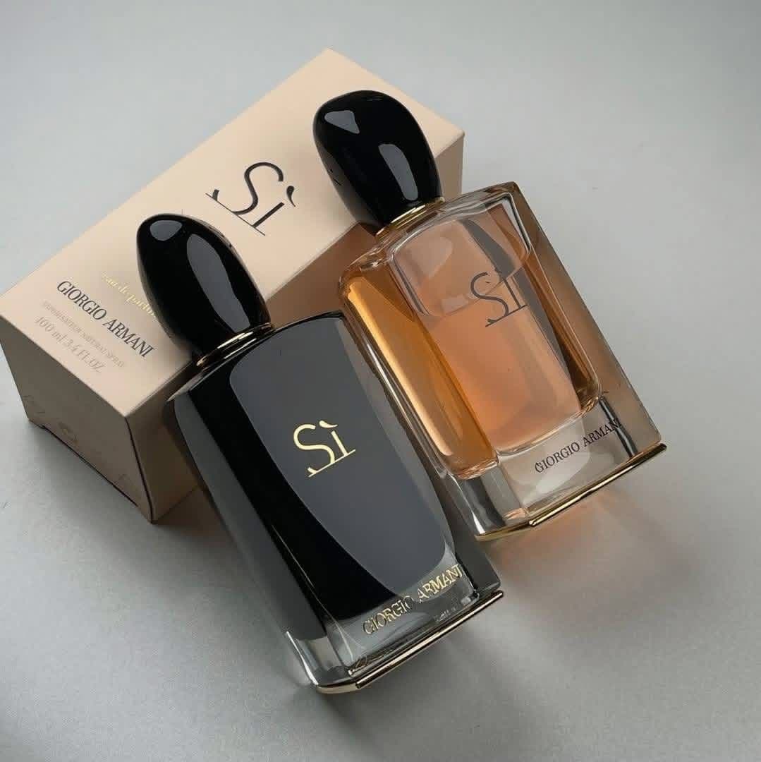 Giorgio Armani Sì — view 1