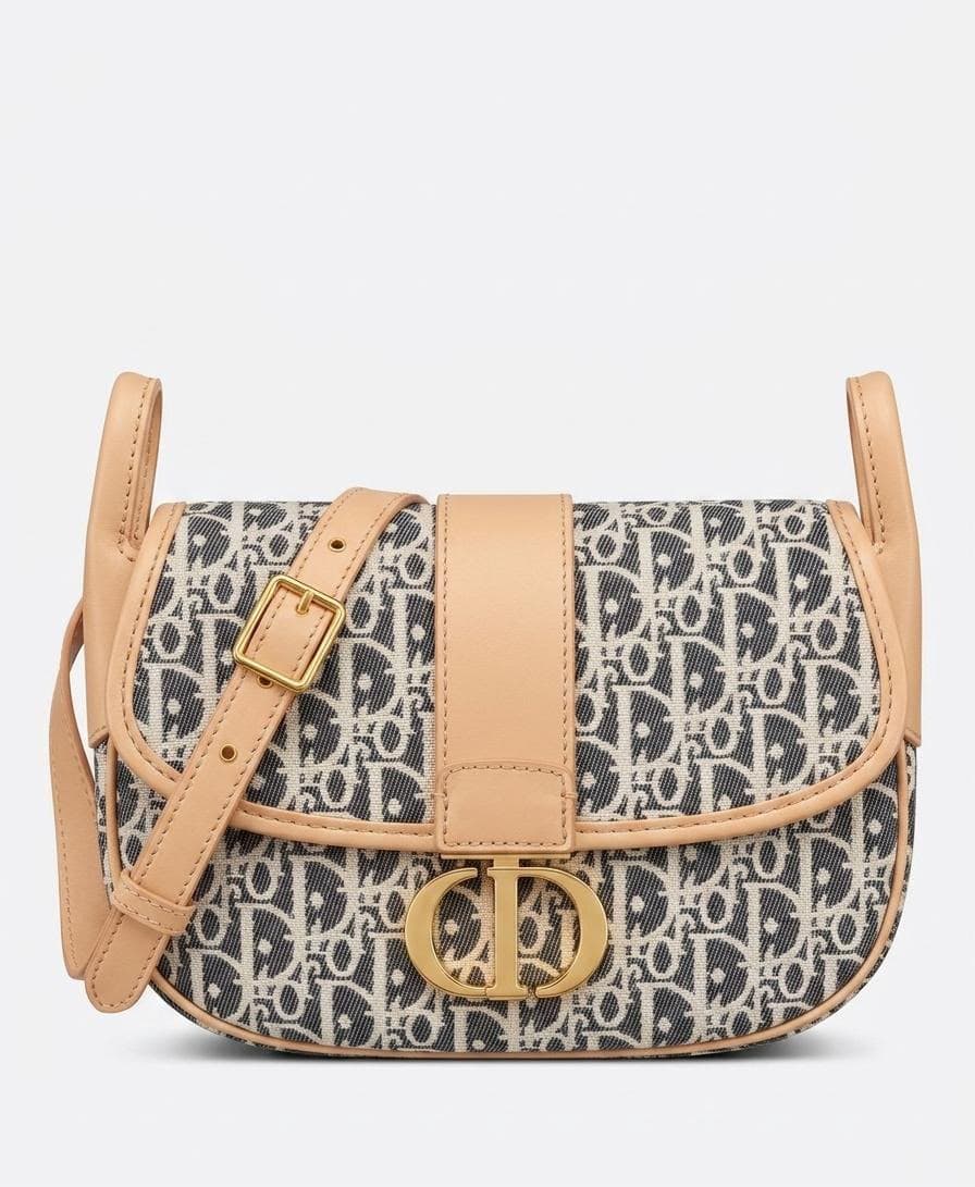 Dior 30 Montaigne Avenue Bag — view 1