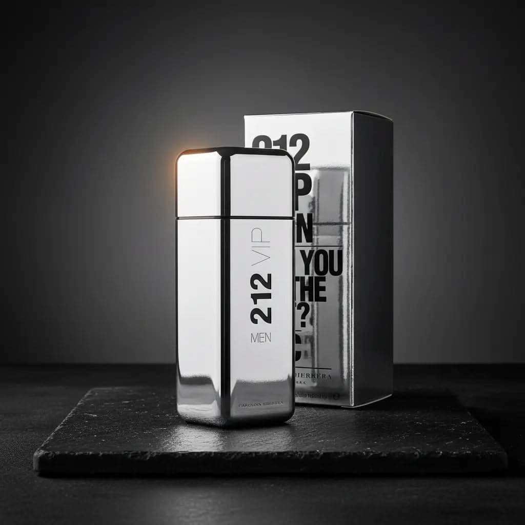 Carolina Herrera 212 VIP Men — view 1